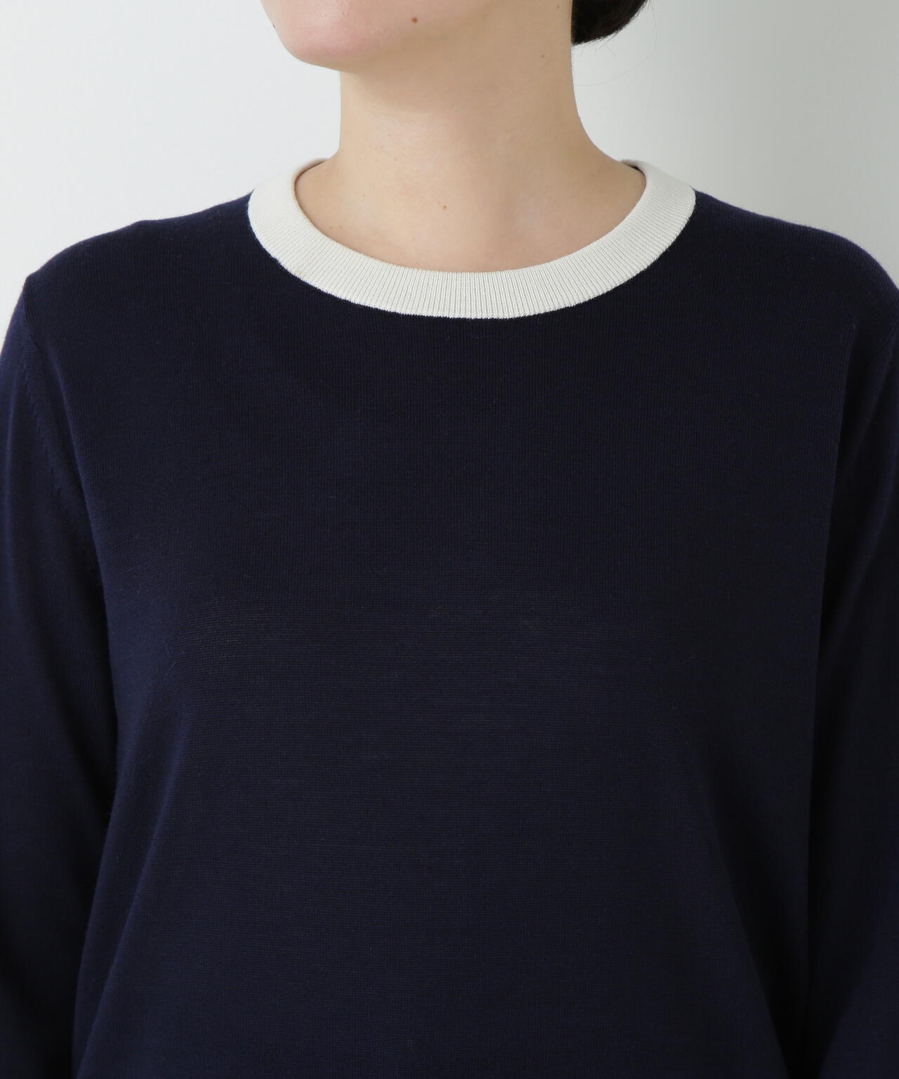 梳毛ライン入りニットプルオーバー