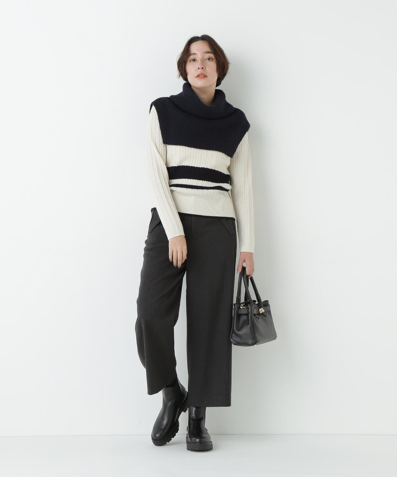 ミニケーブル釦プルオーバー