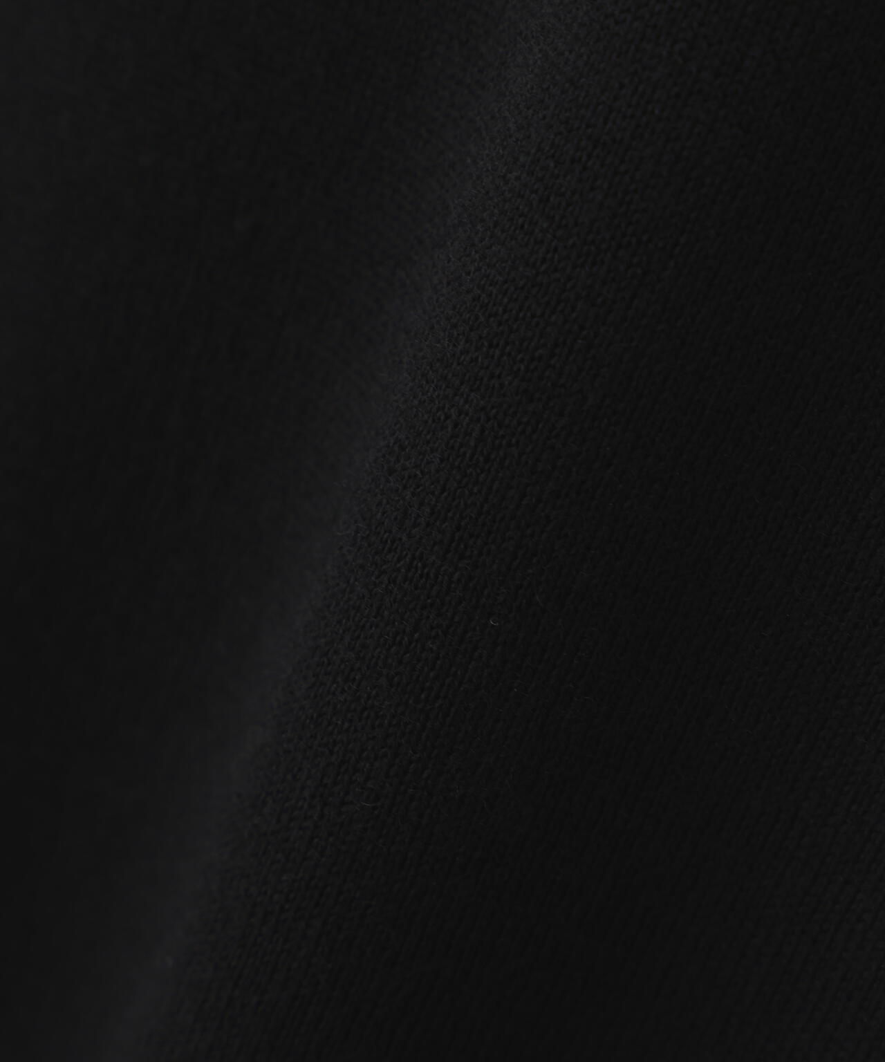 梳毛天竺ハイネックプルオーバー