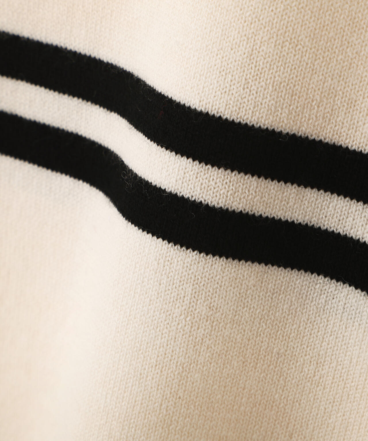 ≪洗える≫ハイゲージプレーティング天竺衿付きニット