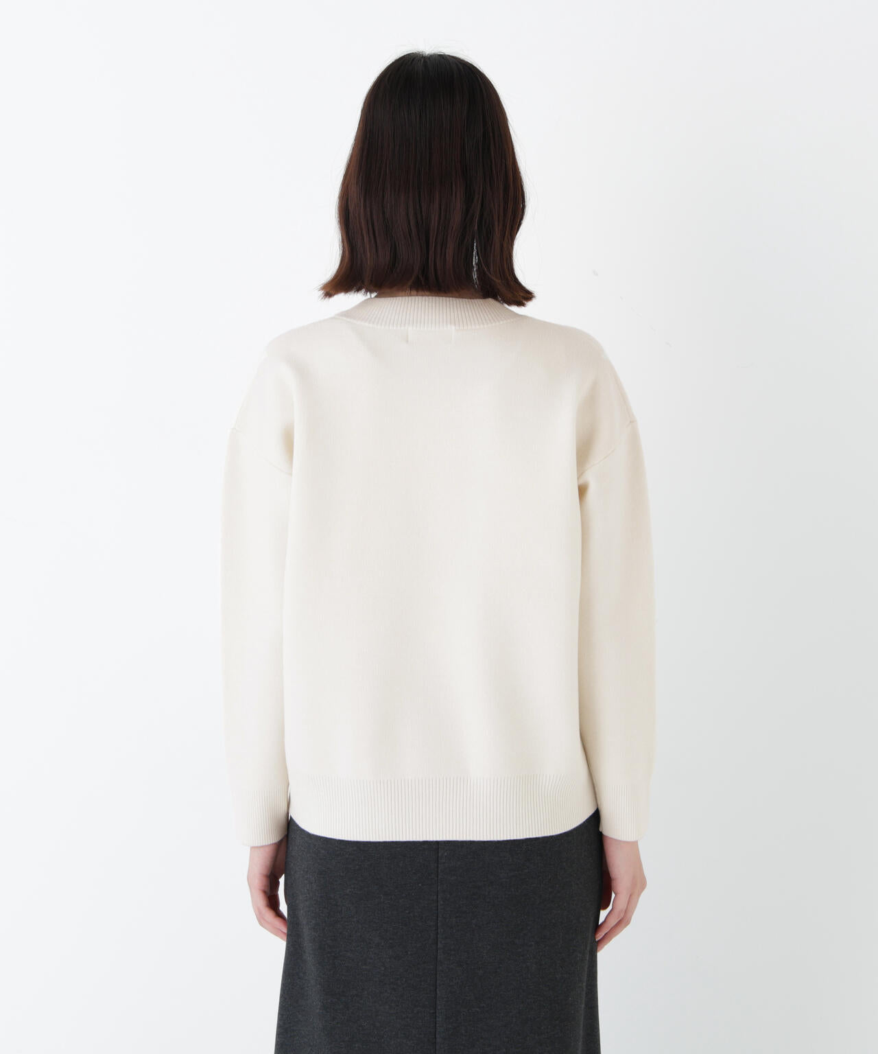 レタードジャガードVネックニット