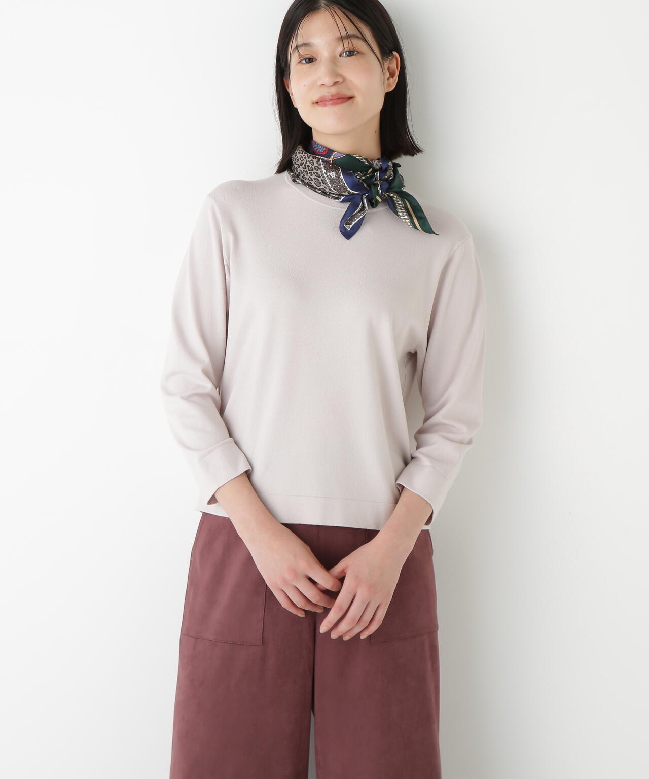 レーヨン混ハイゲージクルーネックプルオーバー