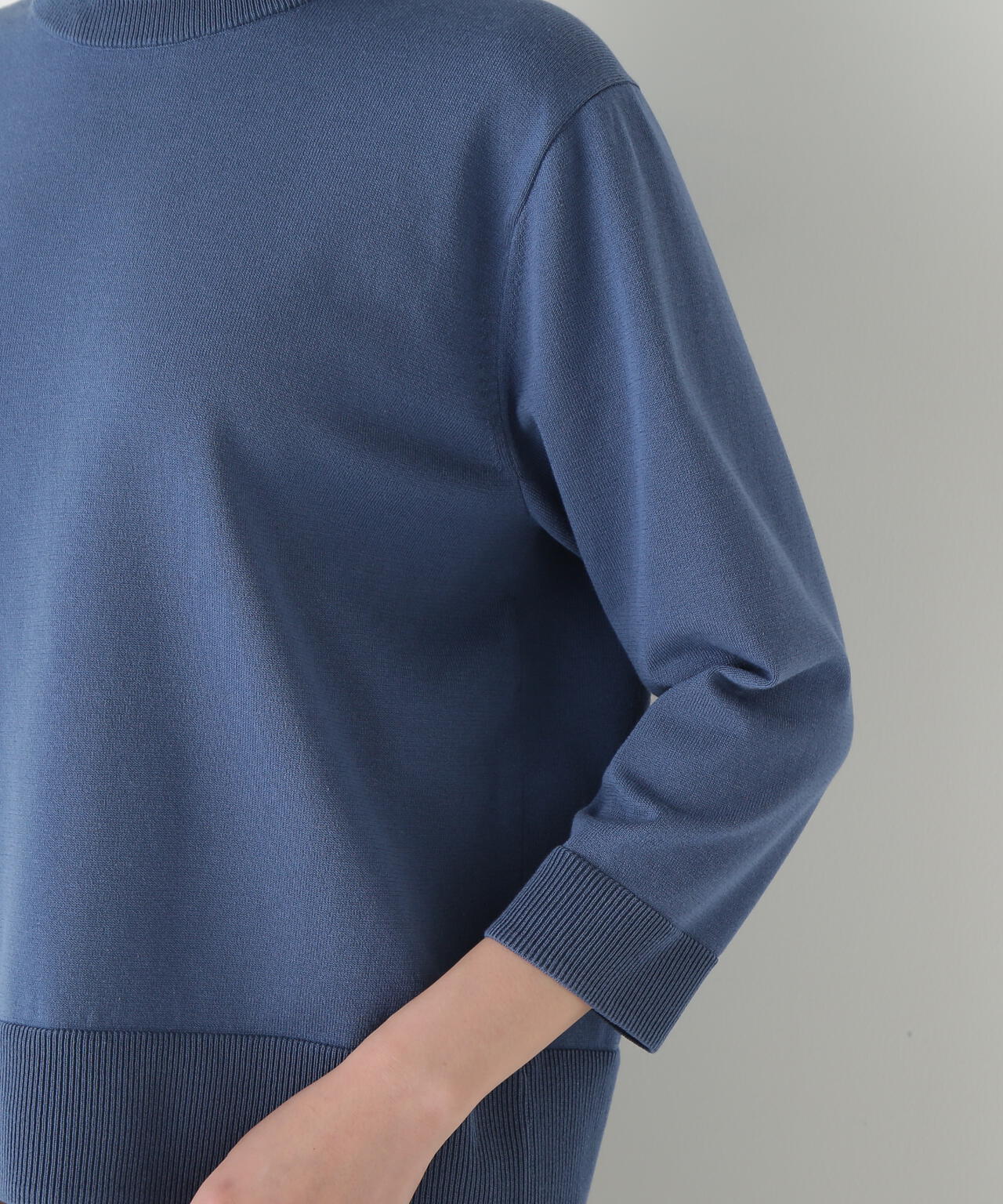 綿ポリエステル取外し衿付プルオーバー