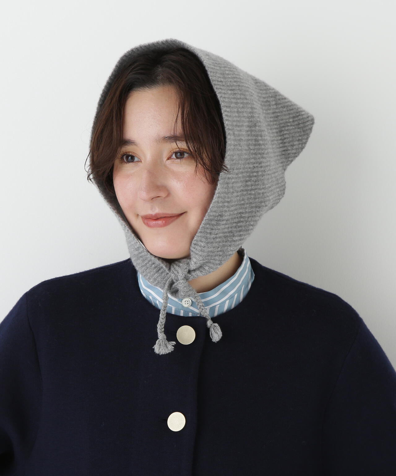 ラムウールトライアングルストール