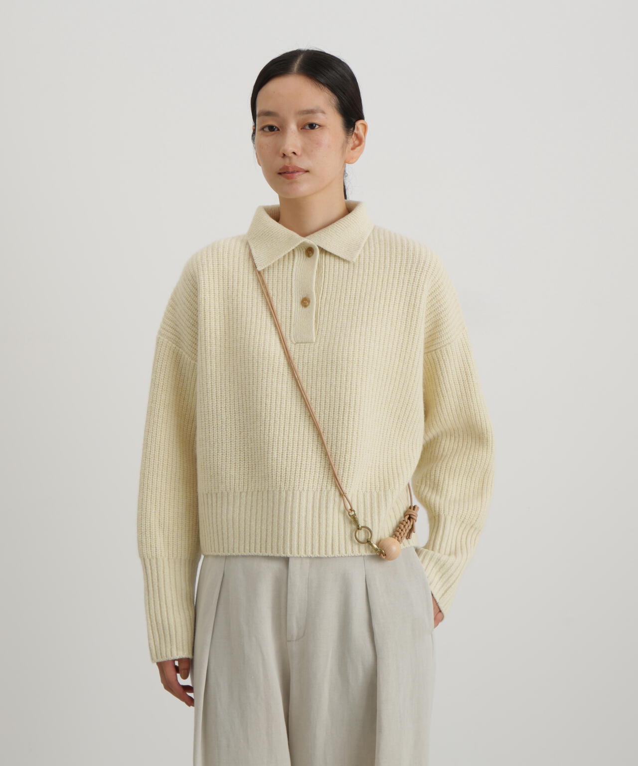 ウールFOXシルク襟付きニットトップス