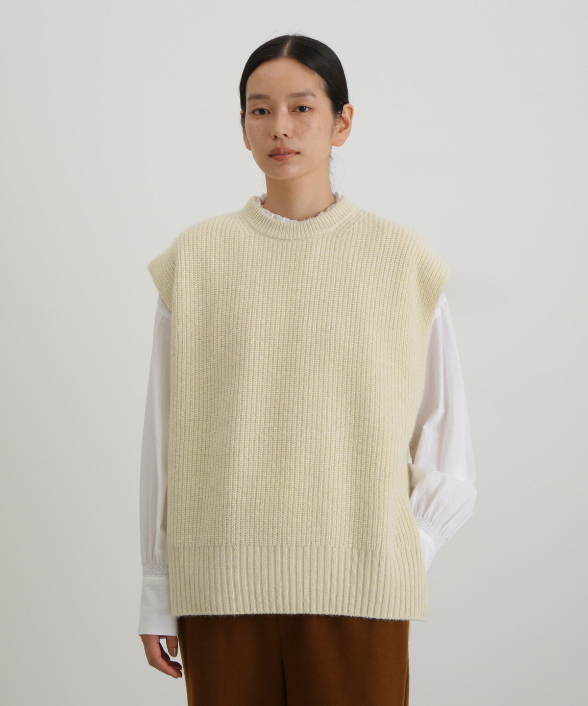 ウールFOXシルクニットスリーブレストップス