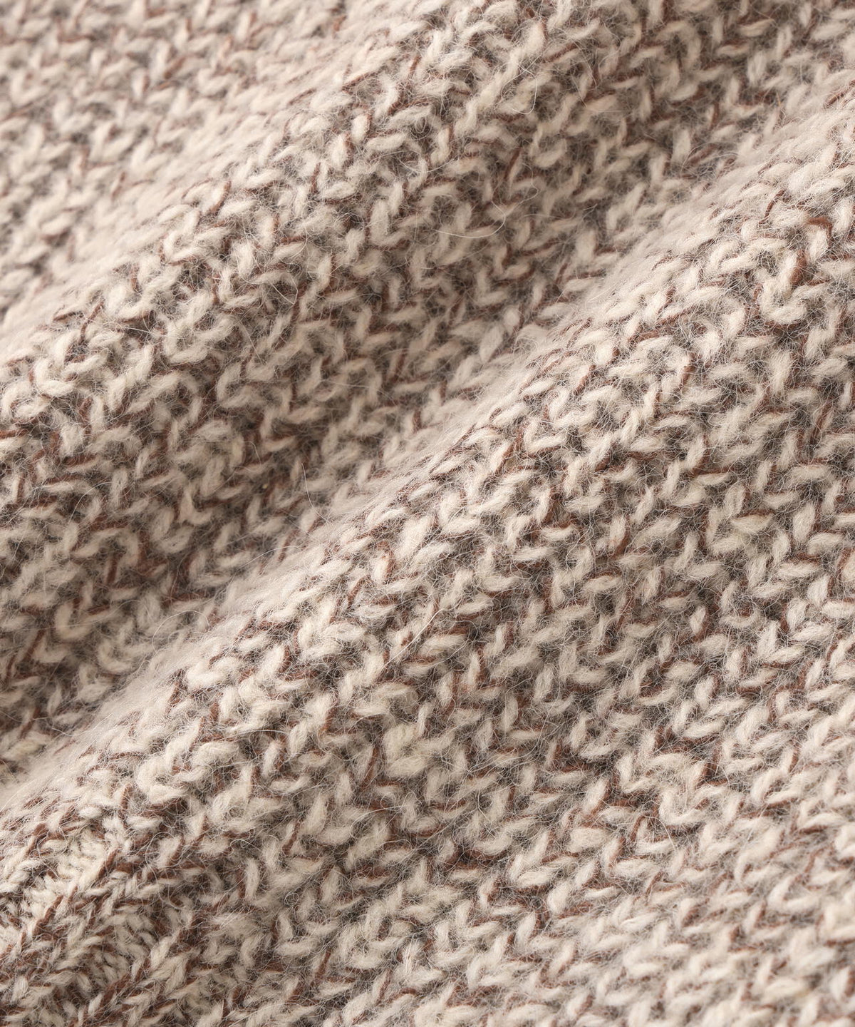 ウールFOXシルクニットスリーブレストップス
