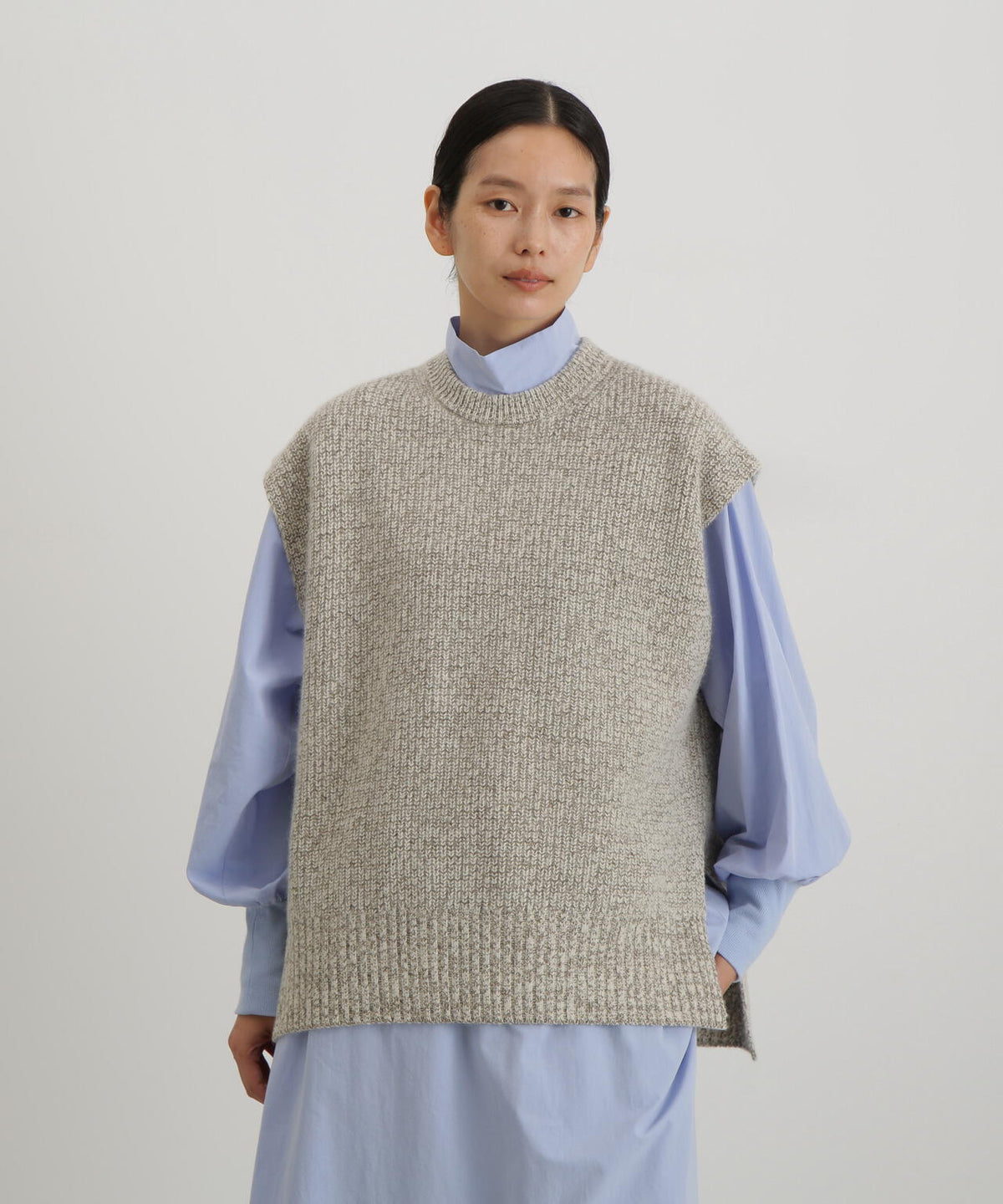 ウールFOXシルクニットスリーブレストップス