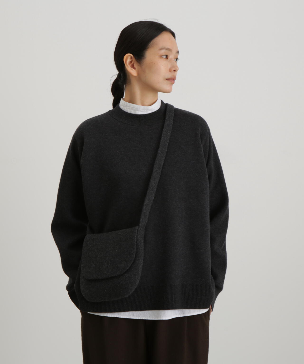 コットンカシミヤ接結ニットプルオーバー