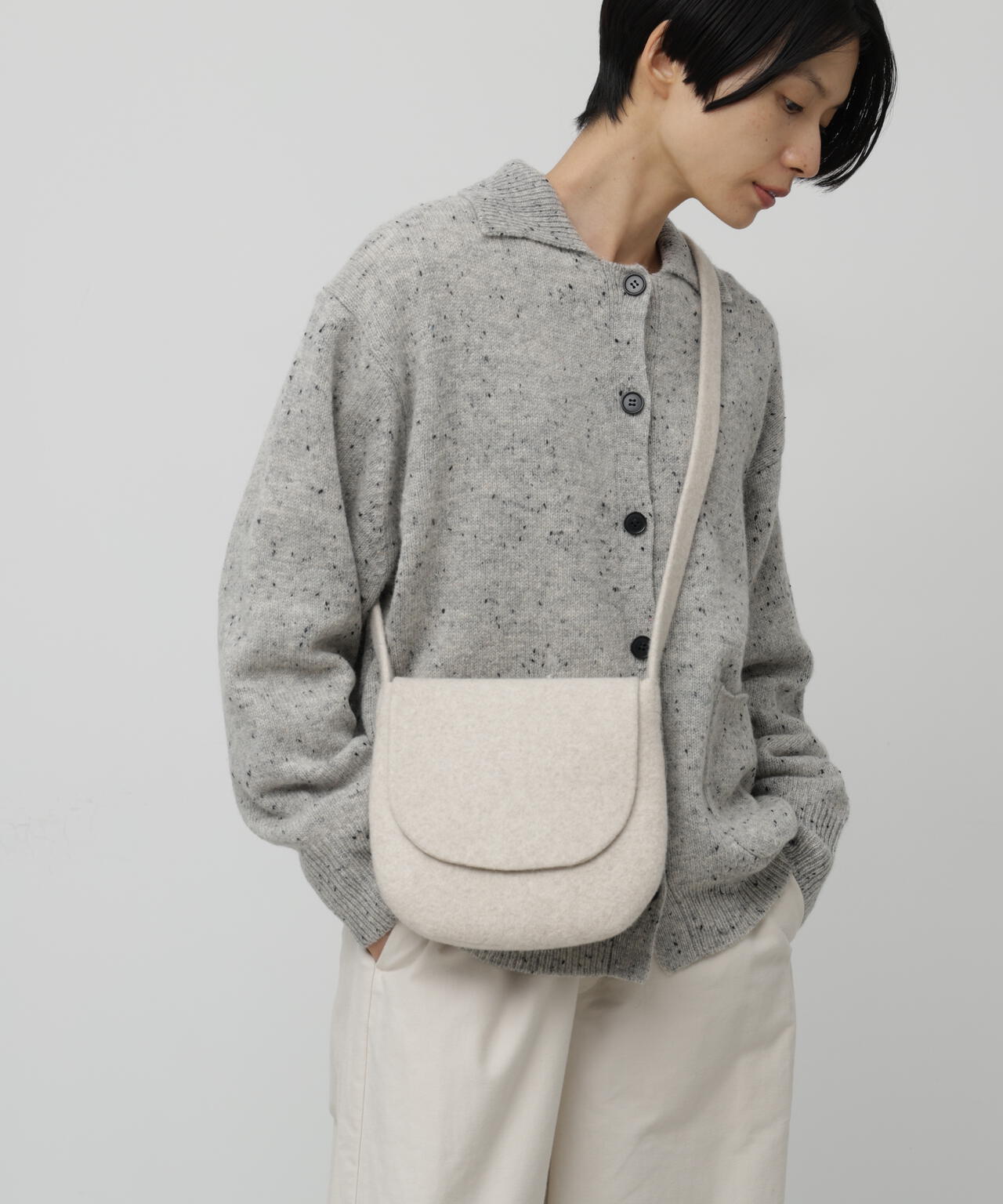 TERRE フェルトバッグ