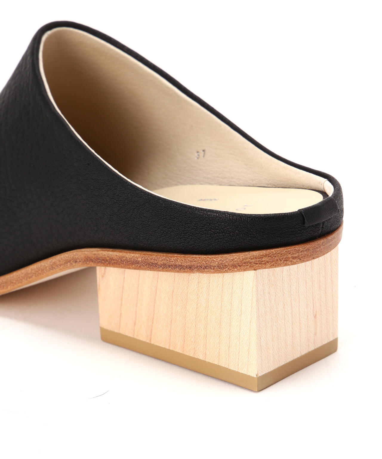 _Fot wood heel mules