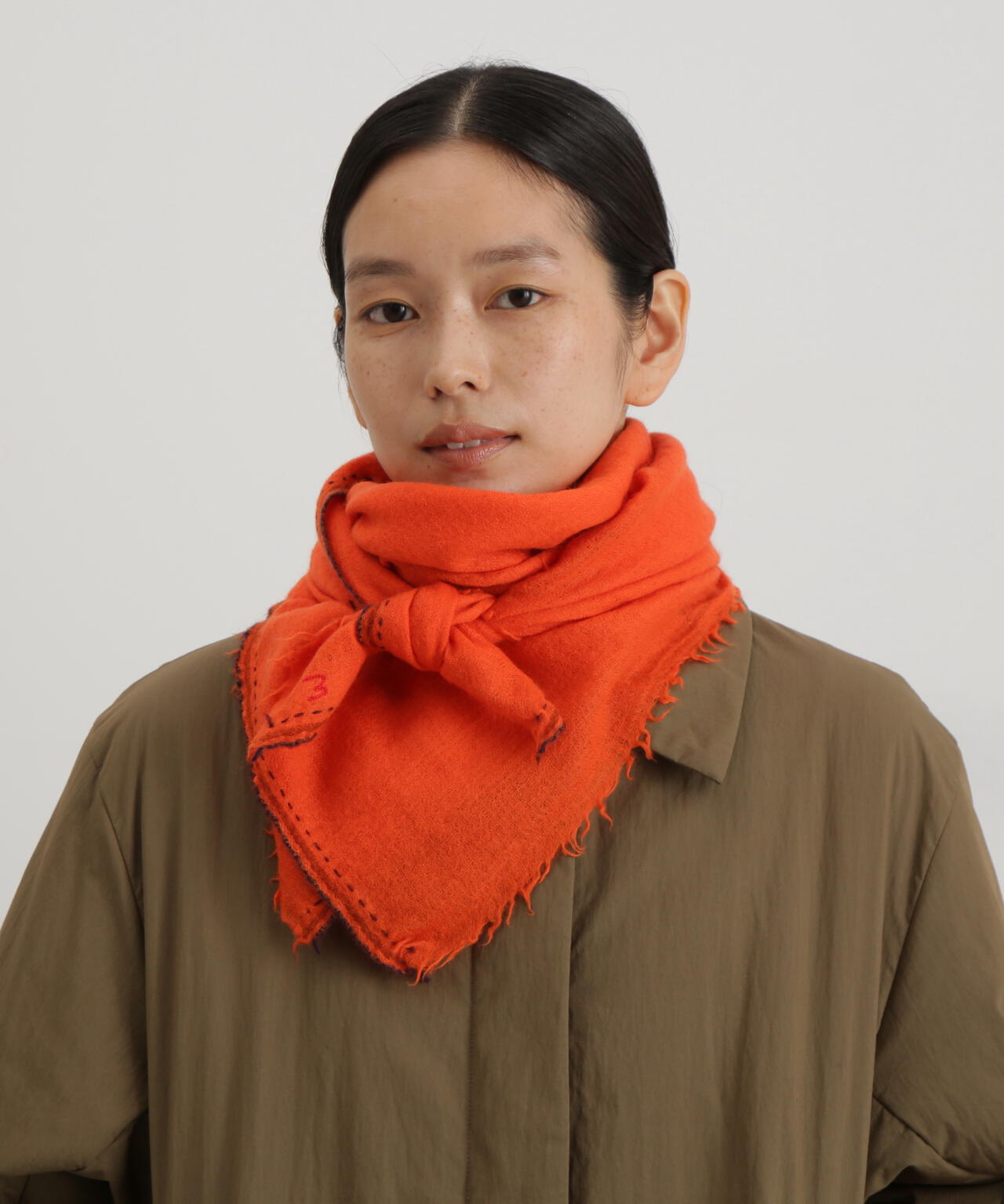 MOISMONT ウールカシミヤスクエアーストール