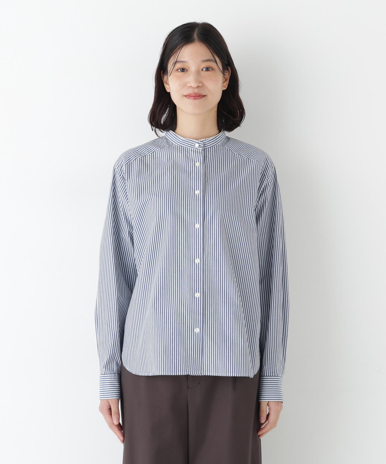 ドビーストライプレースカラーブラウス