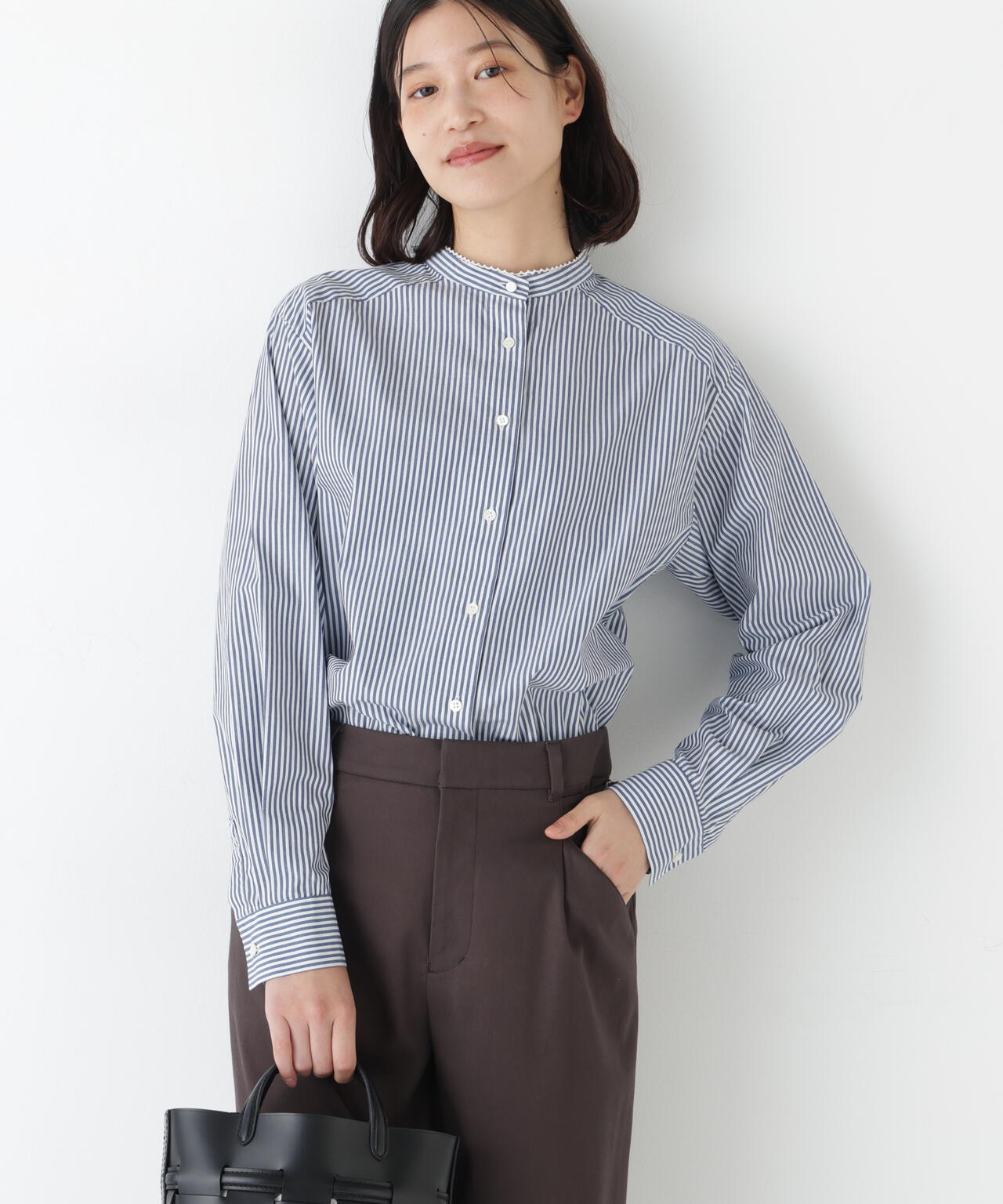 ドビーストライプレースカラーブラウス