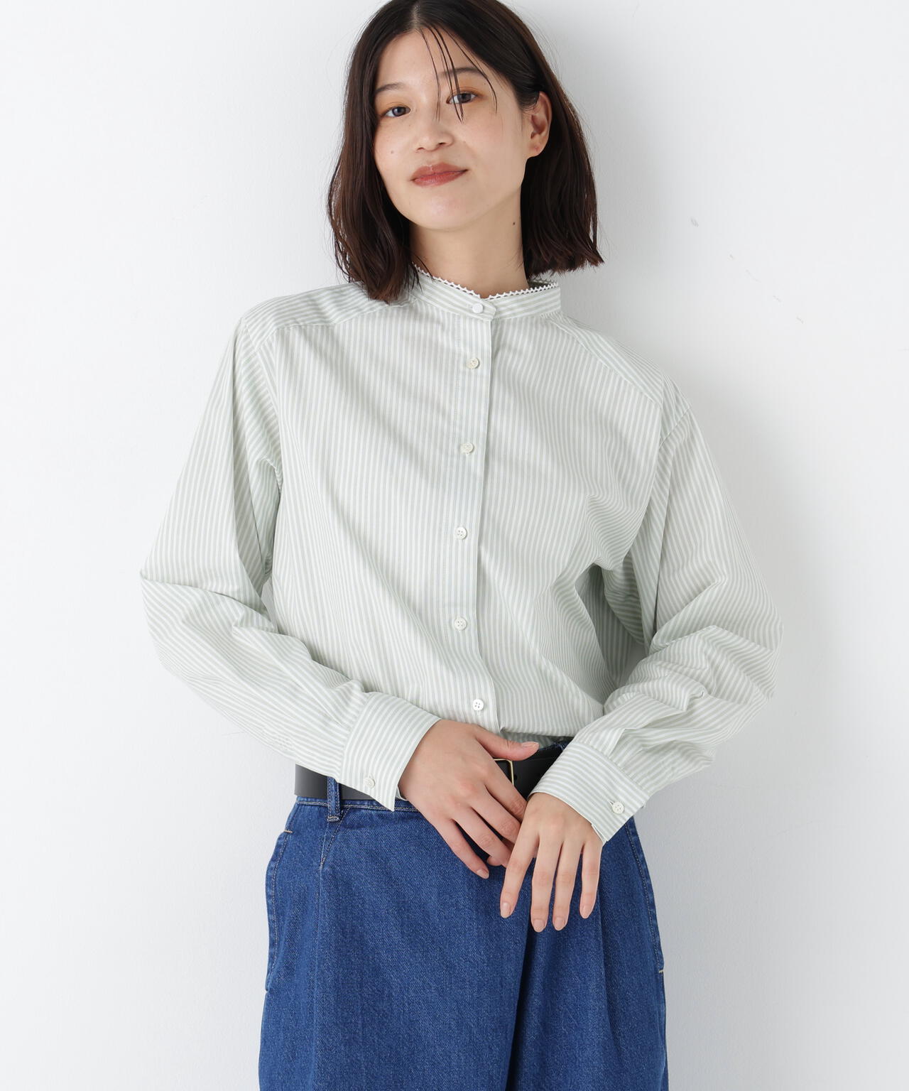 ドビーストライプレースカラーブラウス