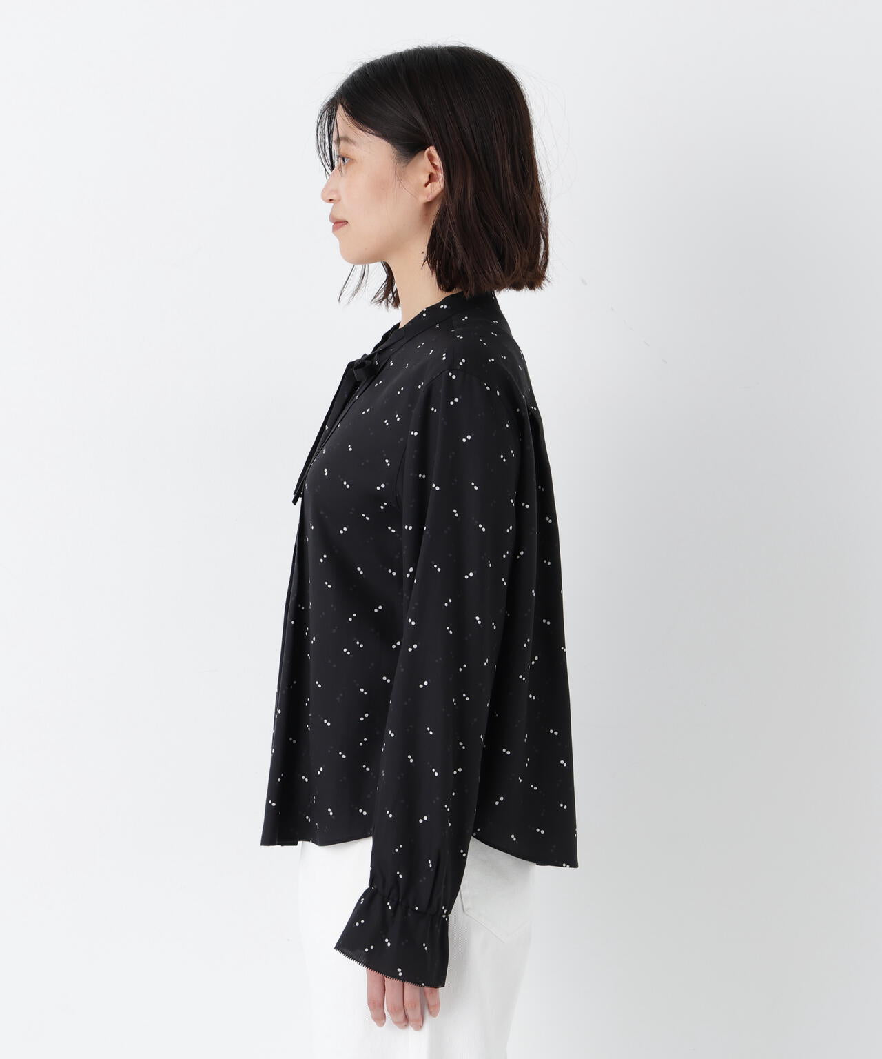 テンセルビエラタイブラウス