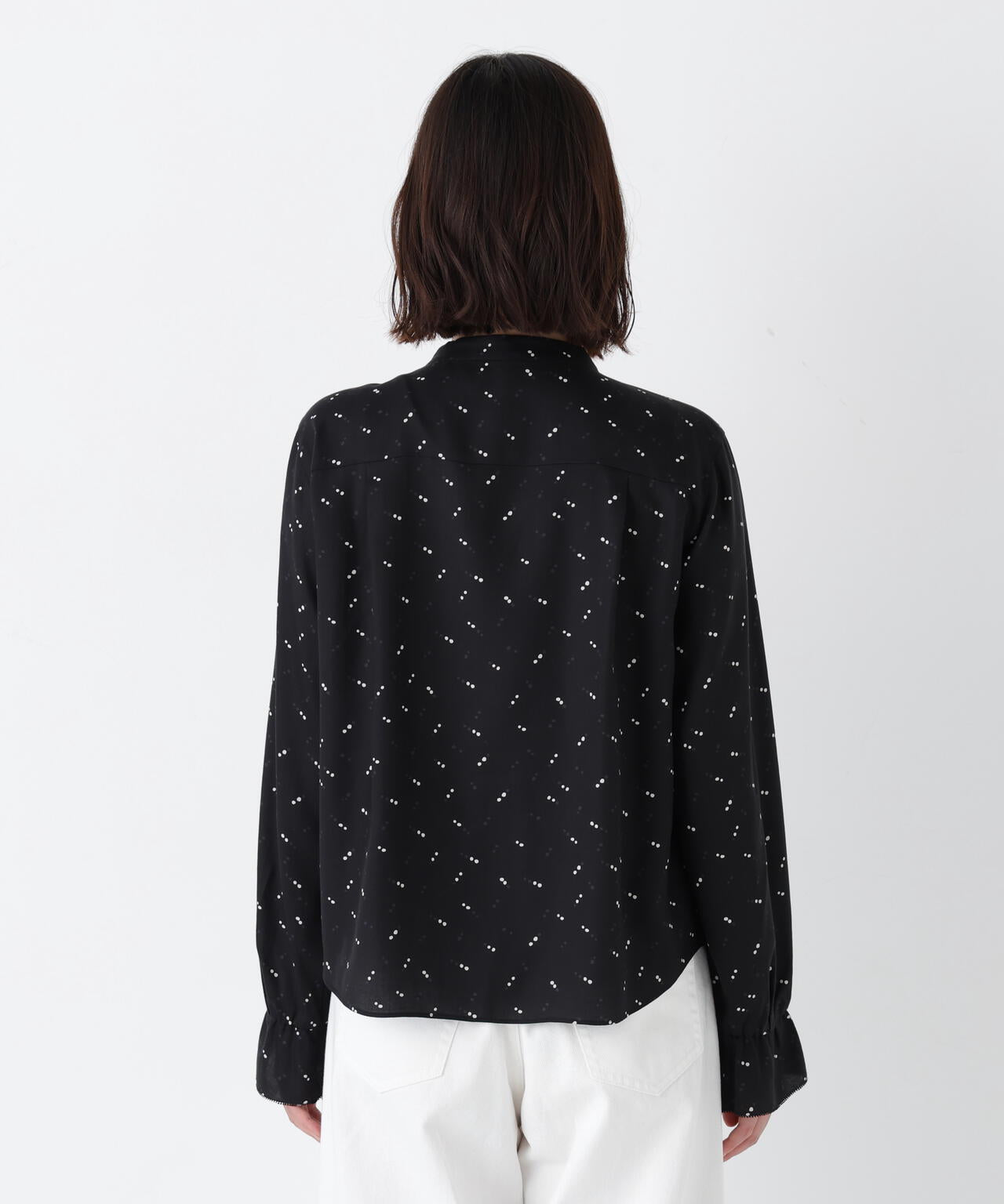 テンセルビエラタイブラウス