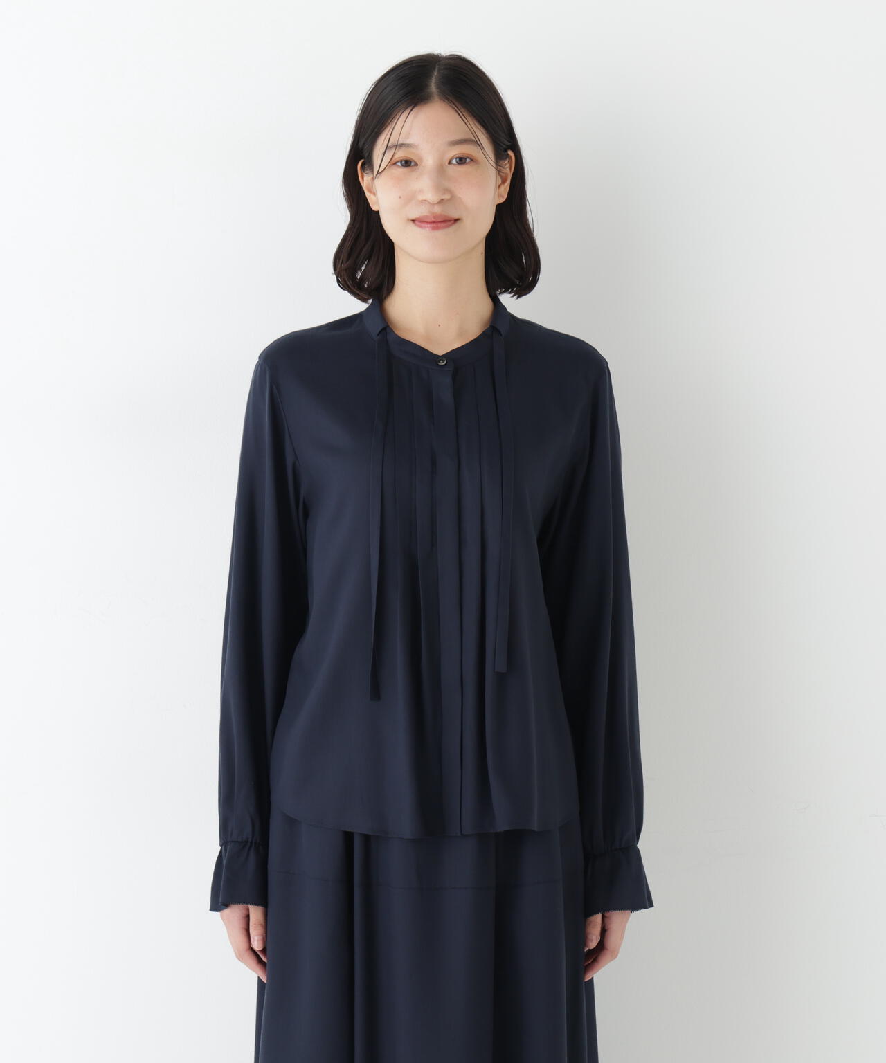 テンセルビエラタイブラウス