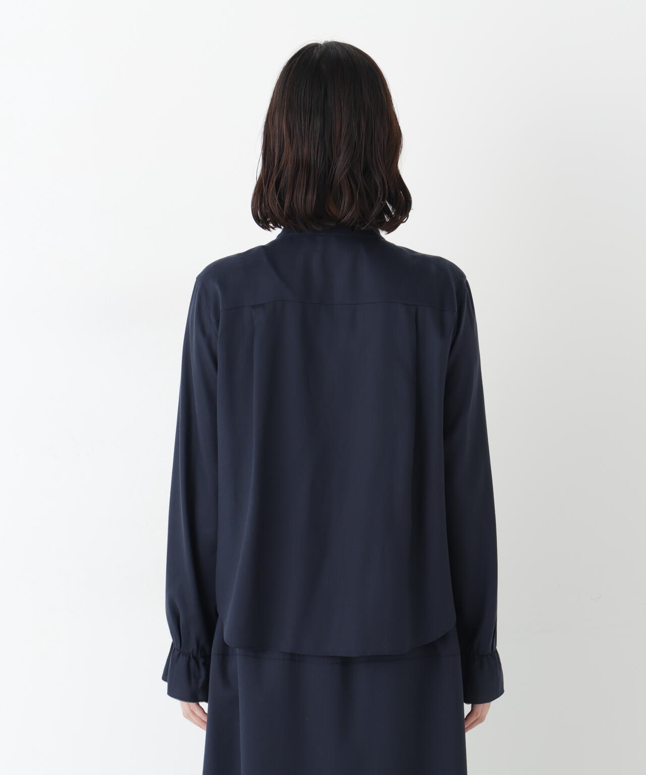 テンセルビエラタイブラウス