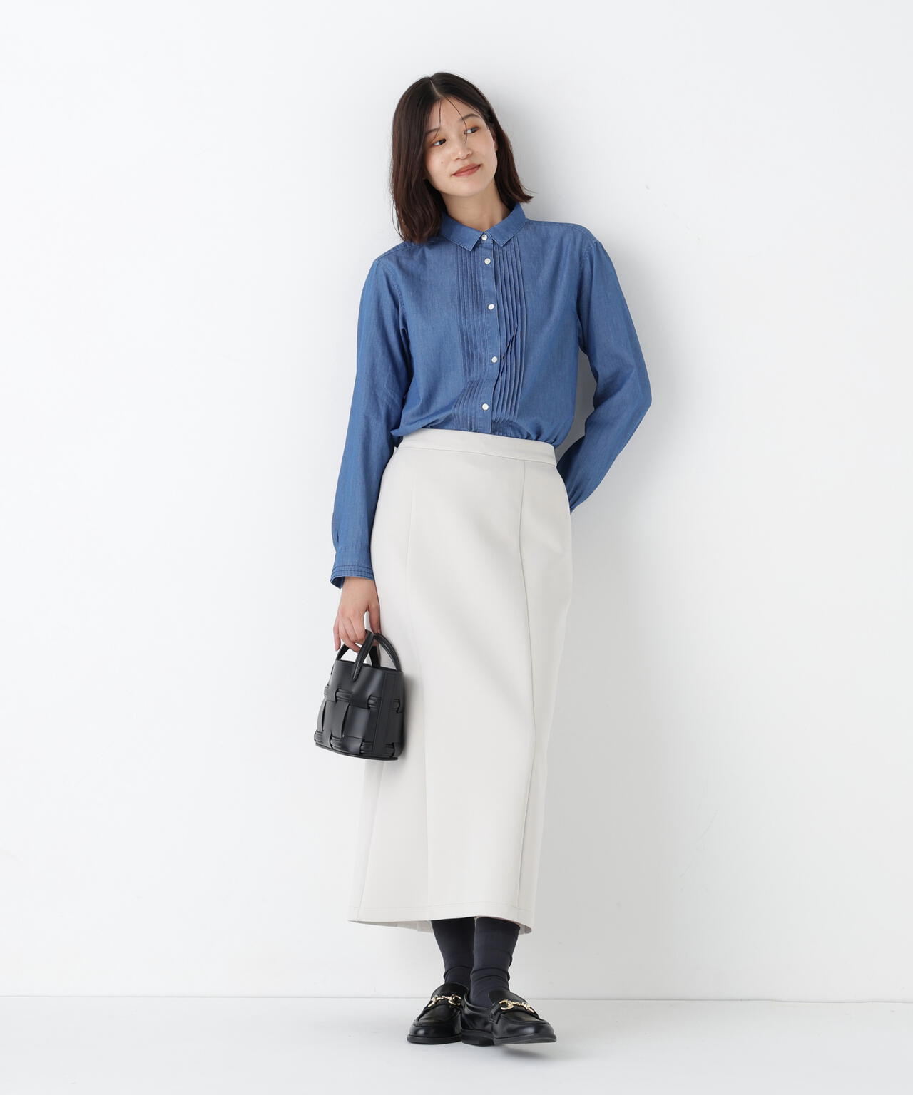 ライトオンスデニムピンタックブラウス