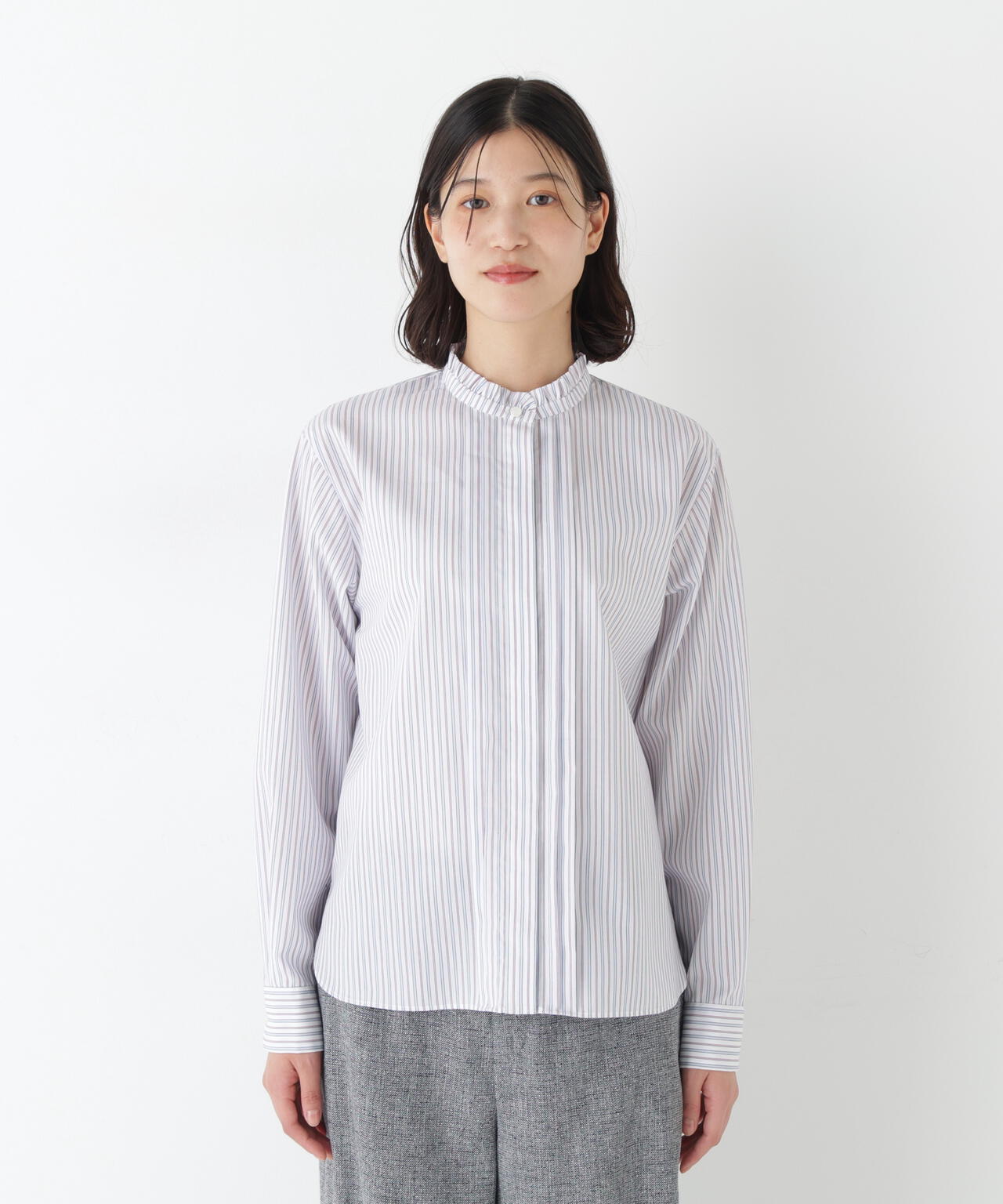 ≪洗える≫先染めストライプスタンドフリルブラウス