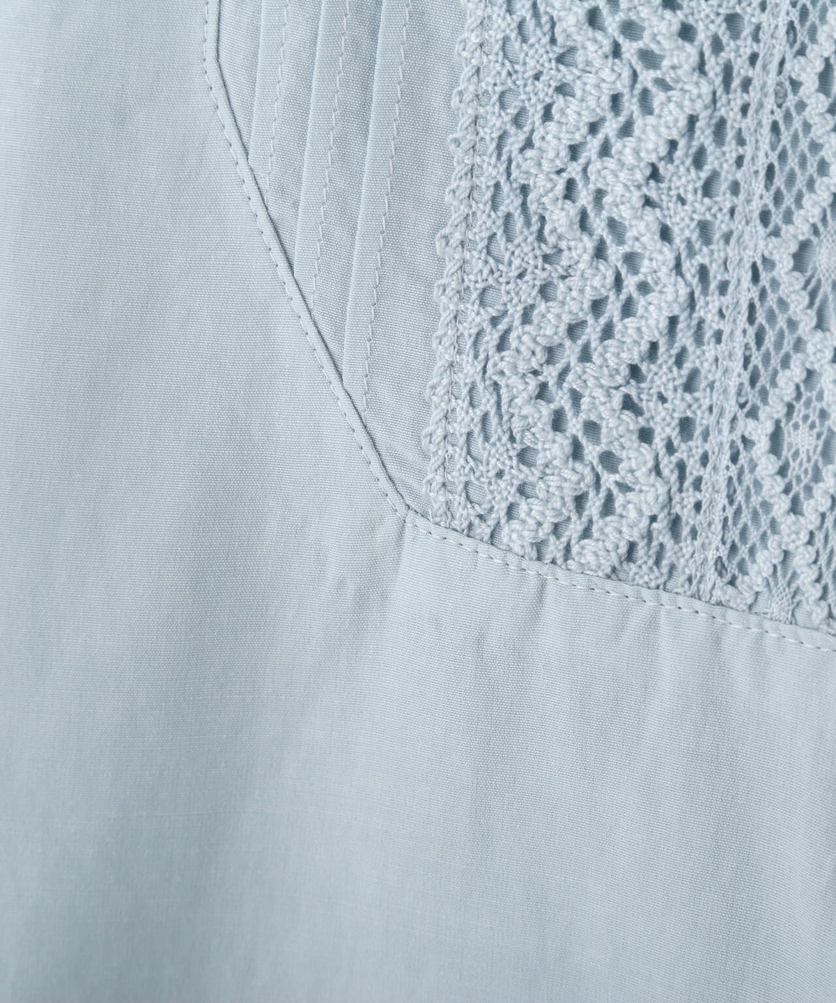 ≪洗える≫レースドッキングバンドカラーブラウス