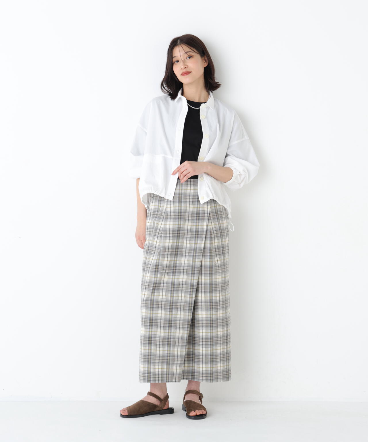 身長168cm B82 W59 H88 着用サイズ:M