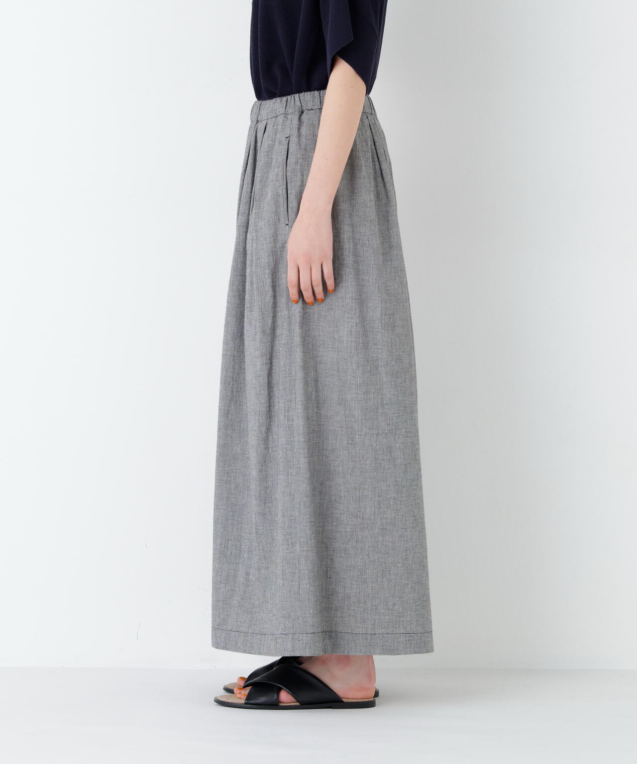 身長168cm B82 W59 H88 着用サイズ:M