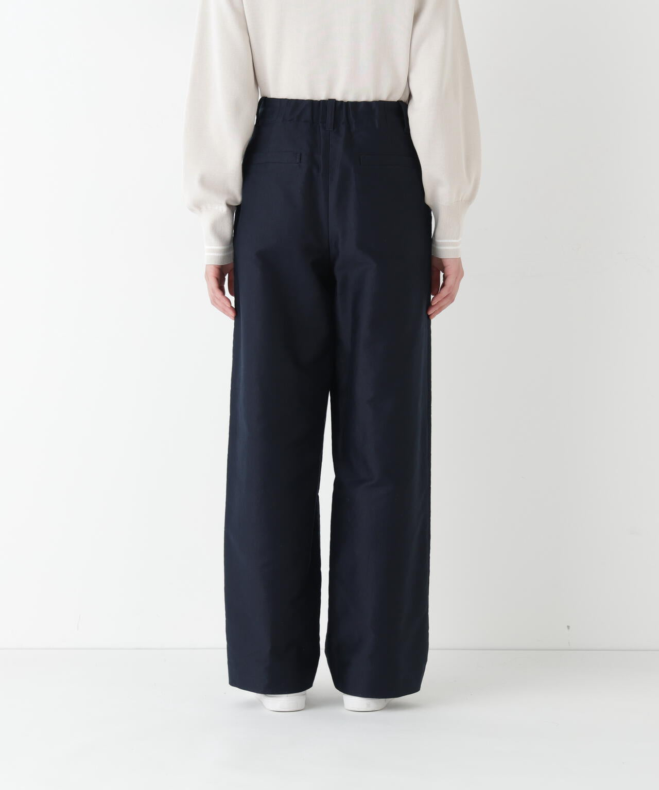 ≪マルチサイズ / 洗える≫ライトモールスキンセミワイドパンツ