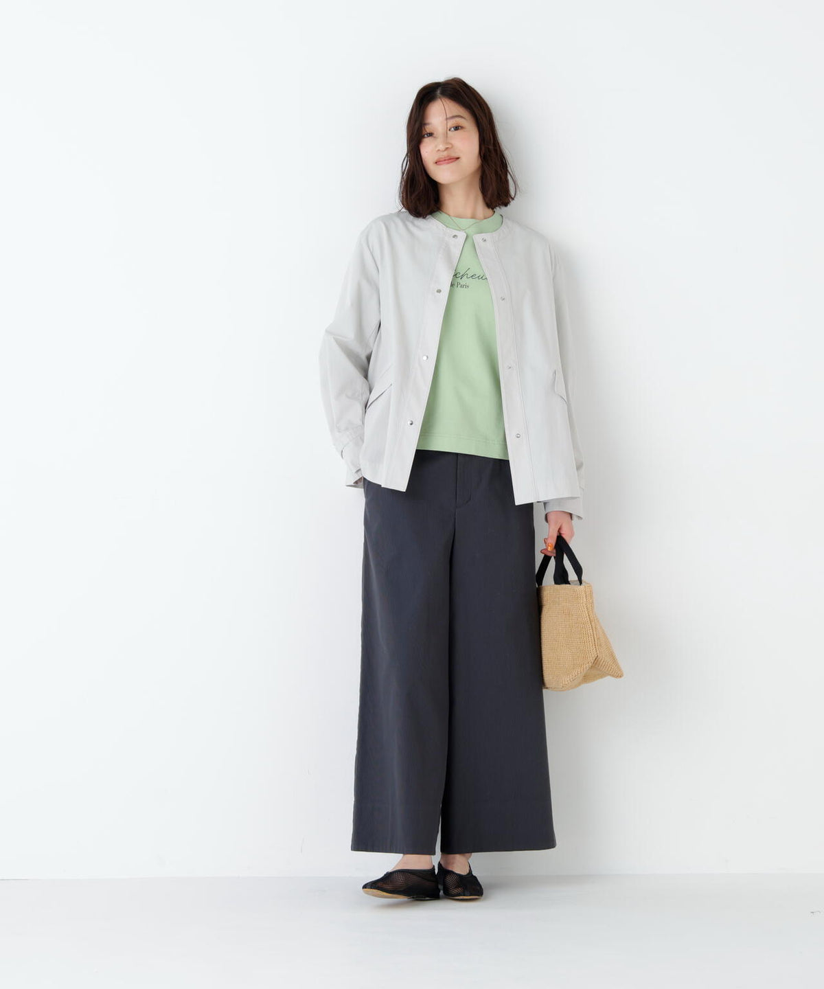 身長168cm B82 W59 H88 着用サイズ:M