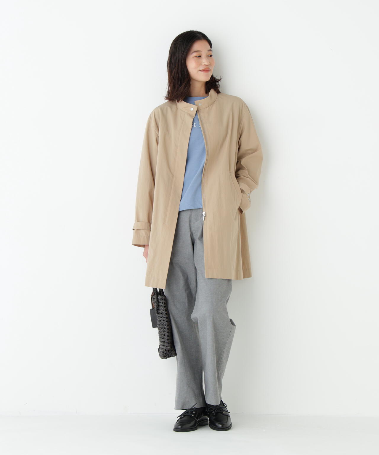 《名品 / マルチサイズ / 洗える》ドビーストレッチストレートパンツ