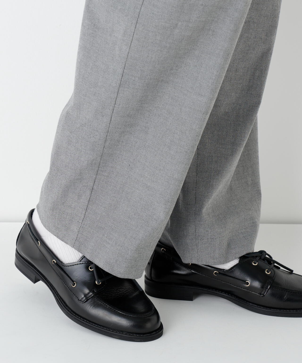 《名品 / マルチサイズ / 洗える》ドビーストレッチストレートパンツ