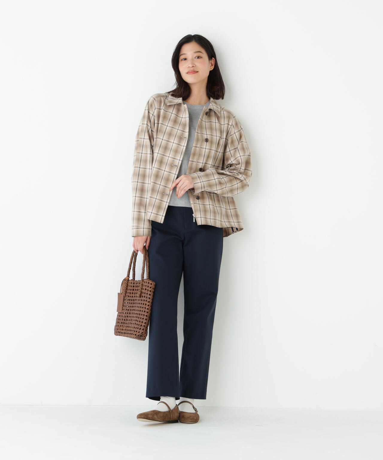 《洗える / ストレッチ素材》細身ストレッチストレートパンツ