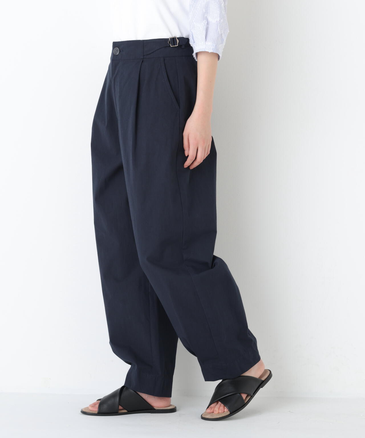 《洗える》コットンワッシャーバレルパンツ