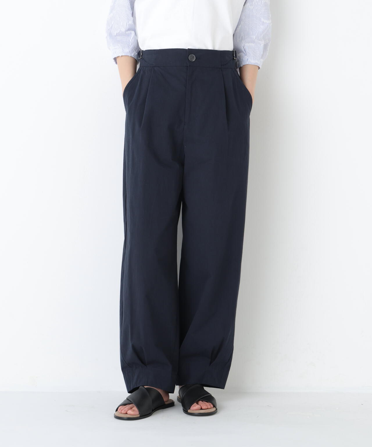 《洗える》コットンワッシャーバレルパンツ
