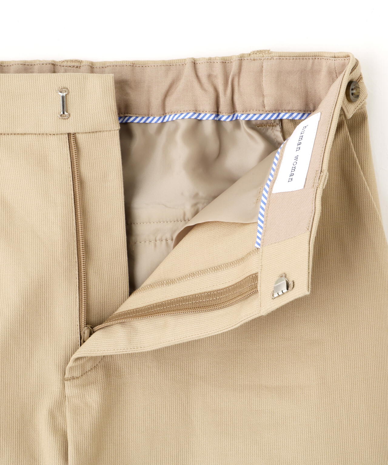 《名品 / ストレッチ素材》ピケストレッチ細身ストレートパンツ