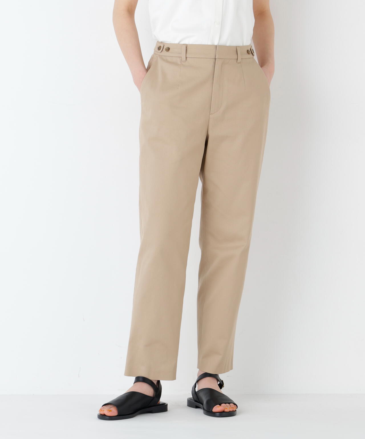 身長168cm B82 W59 H88 着用サイズ:M