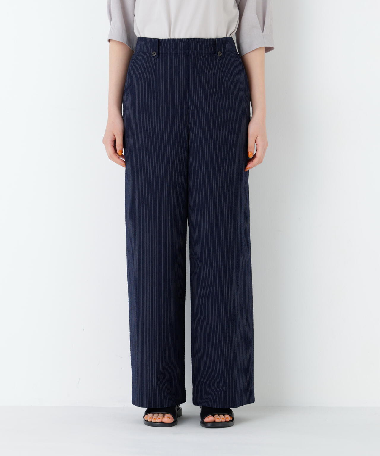 身長168cm B82 W59 H88 着用サイズ:M