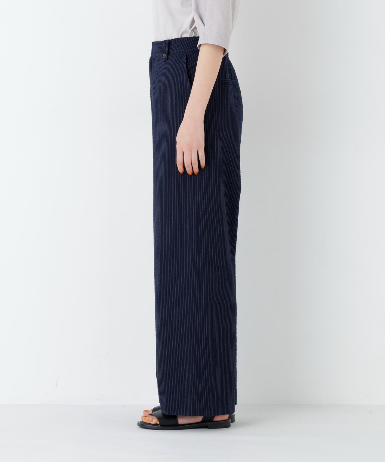 身長168cm B82 W59 H88 着用サイズ:M