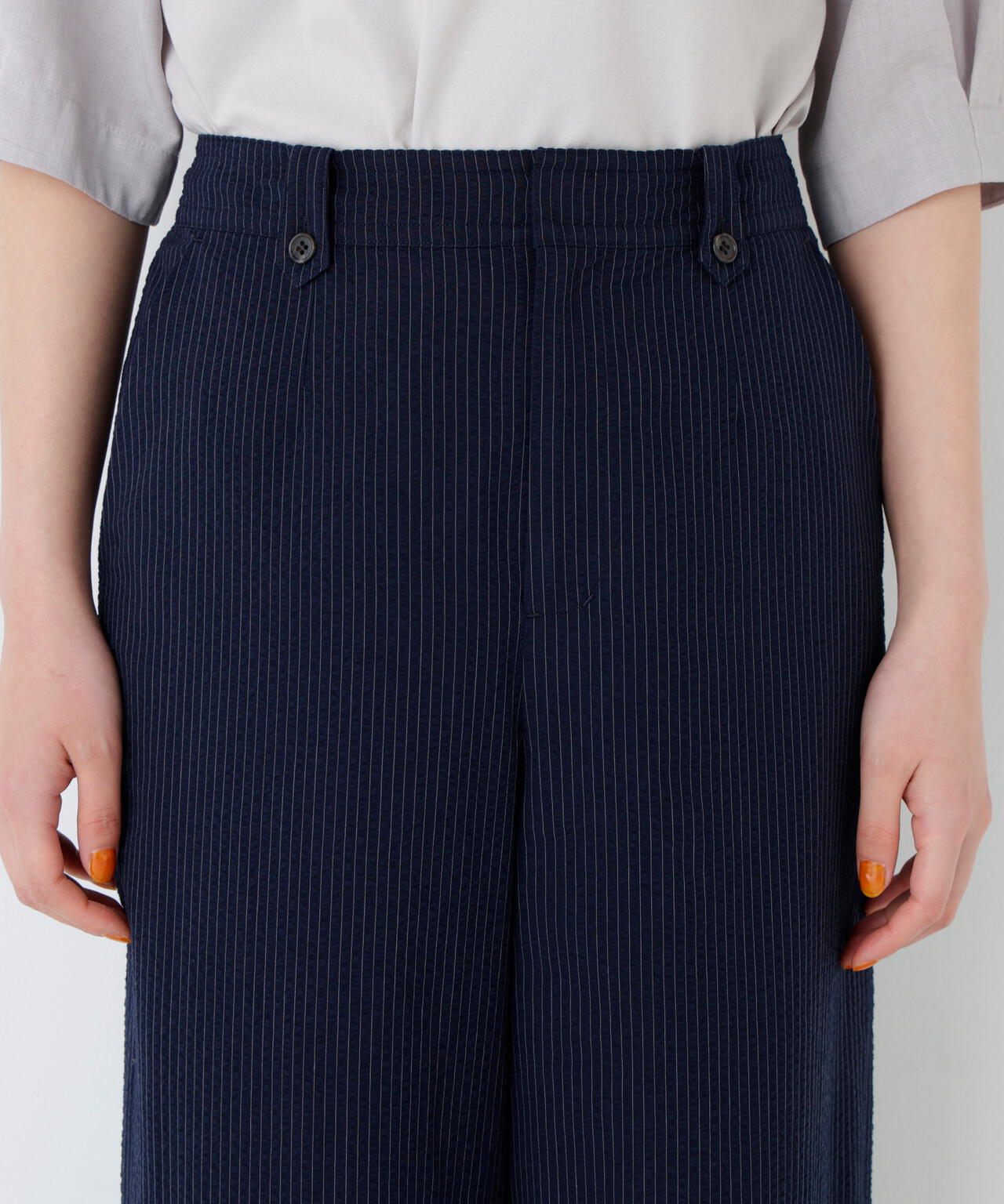 身長168cm B82 W59 H88 着用サイズ:M
