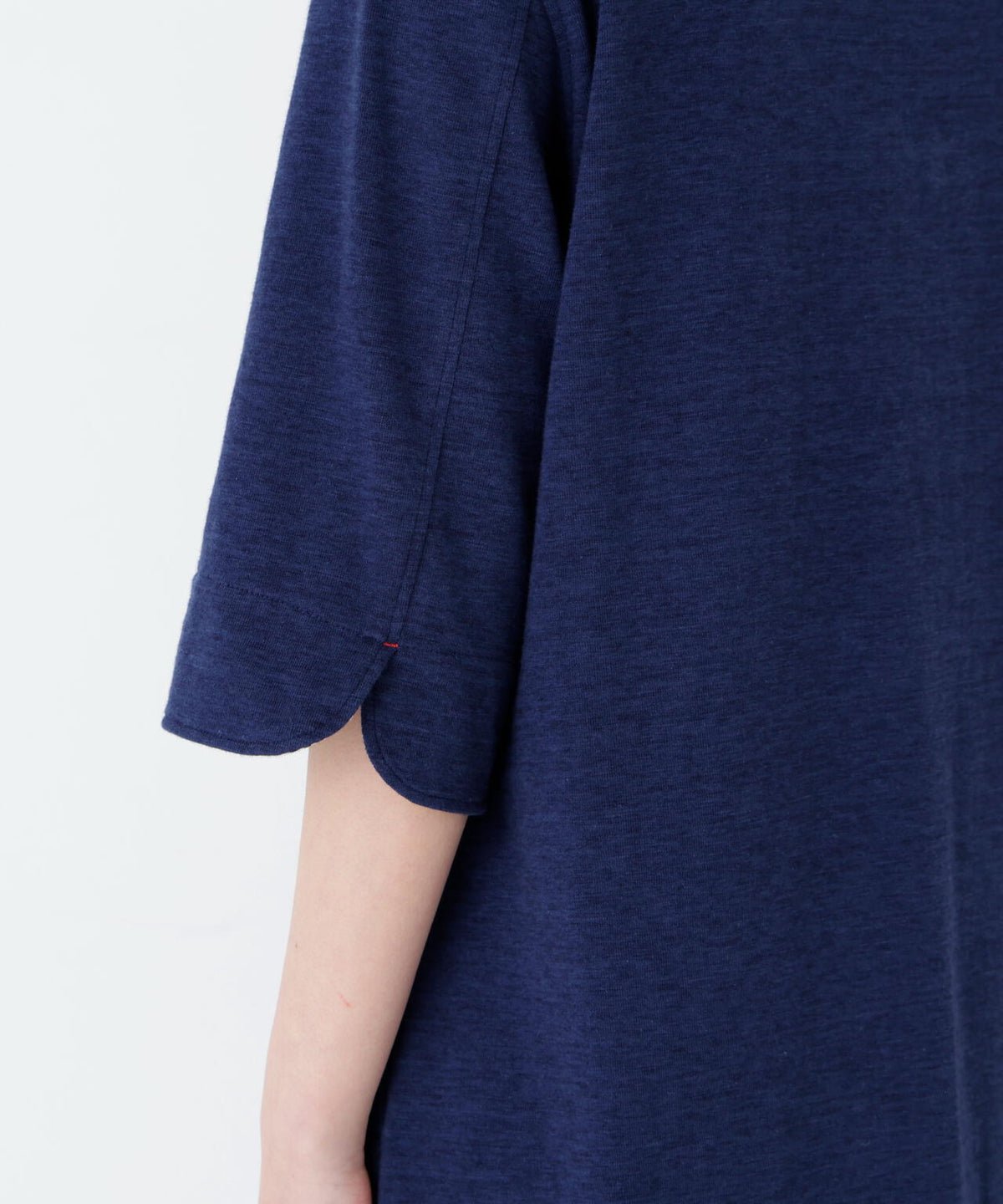 身長168cm B82 W59 H88 着用サイズ:M