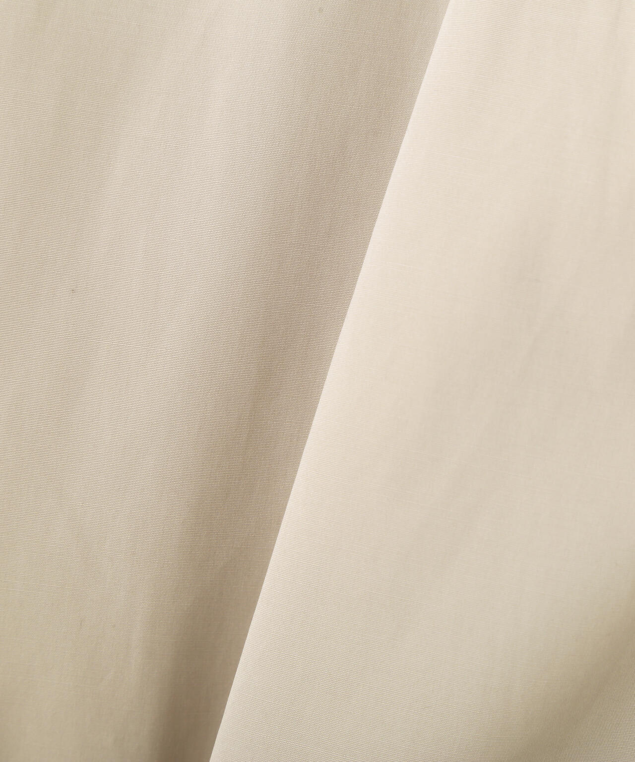 ≪弱撥水素材≫中綿入りタフタショートブルゾン