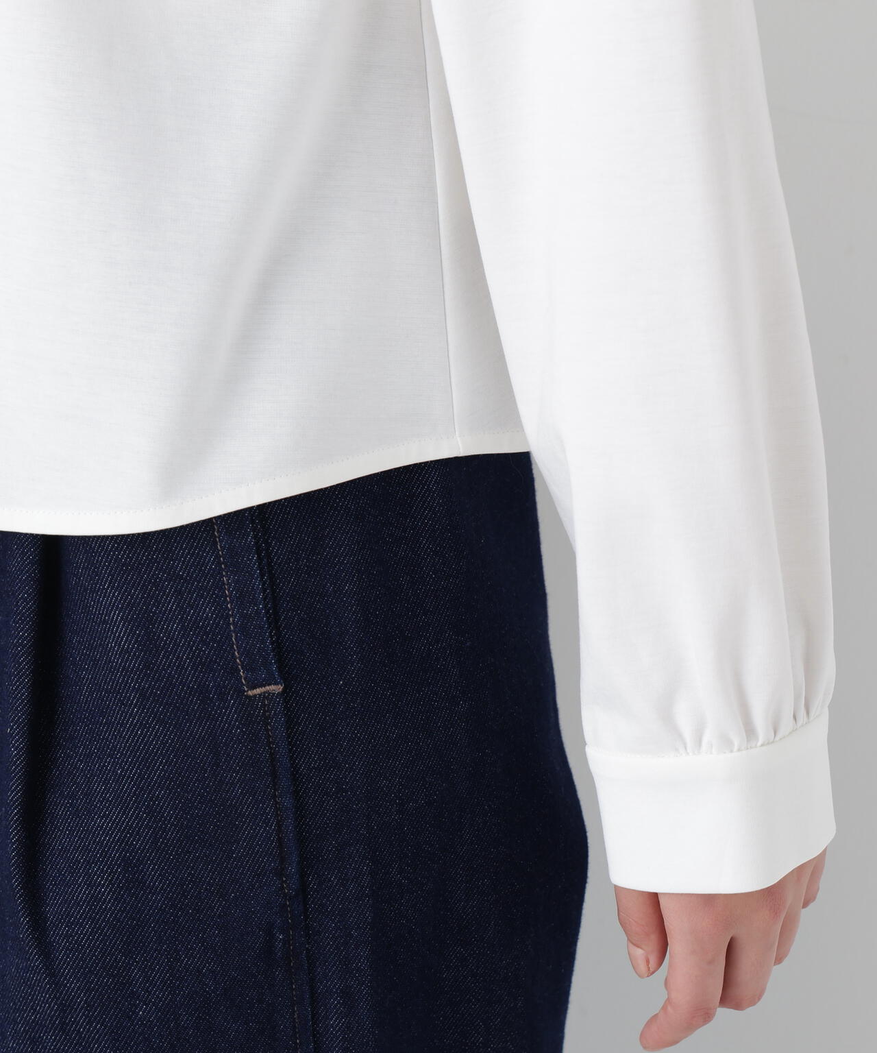 カットソーシャツ