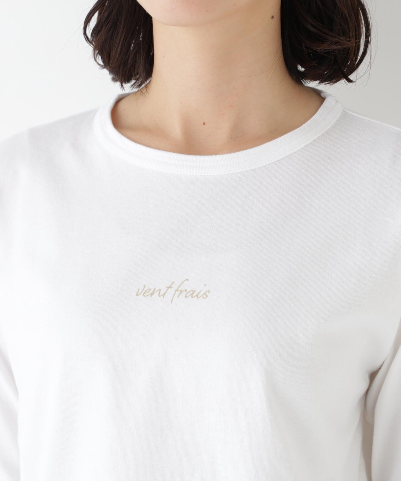 ロゴ長袖Tシャツ