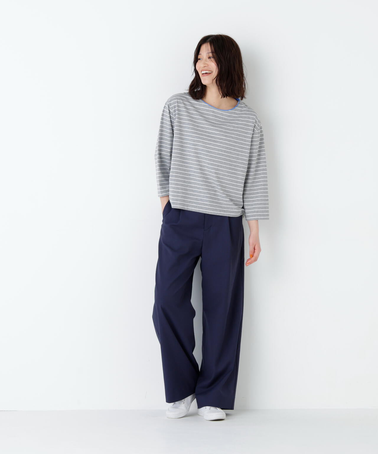 身長168cm B82 W59 H88 着用サイズ:M