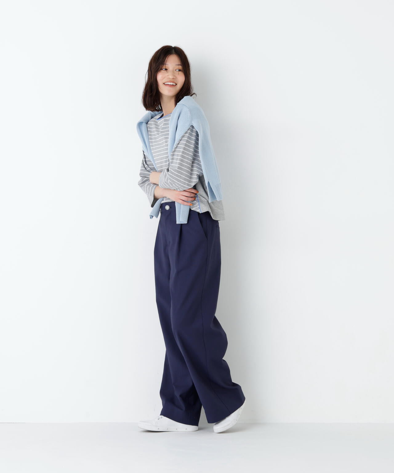 身長168cm B82 W59 H88 着用サイズ:M