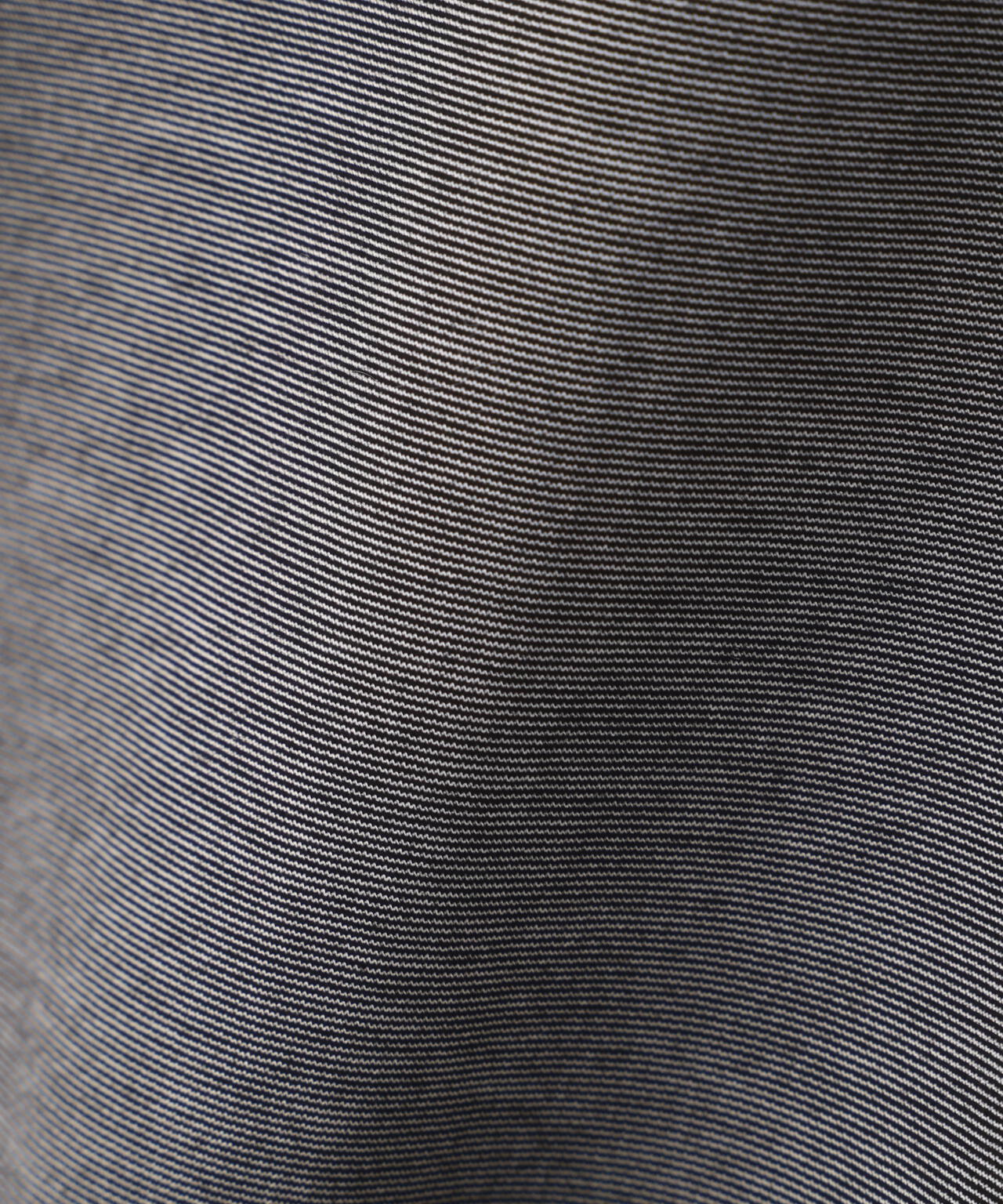 《接触冷感 / 洗える》ストレッチポンチクルーネックカーディガン