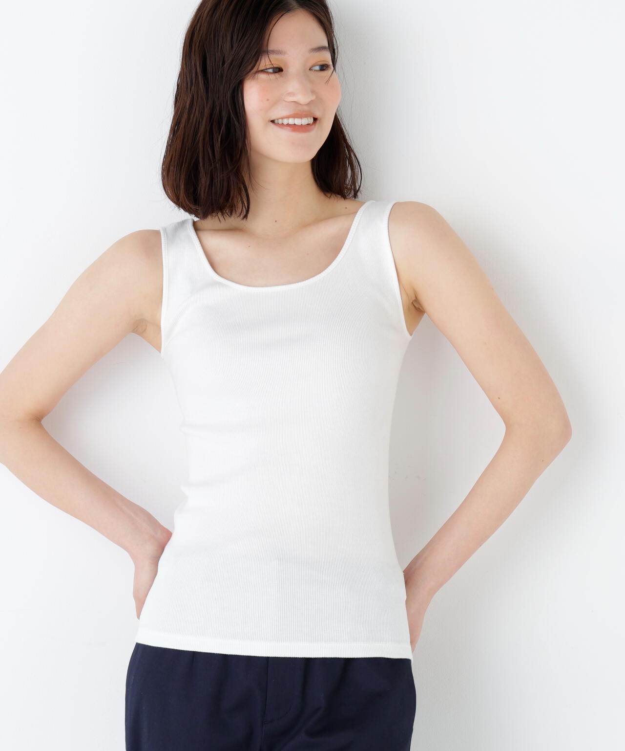 身長168cm B82 W59 H88 着用サイズ:M