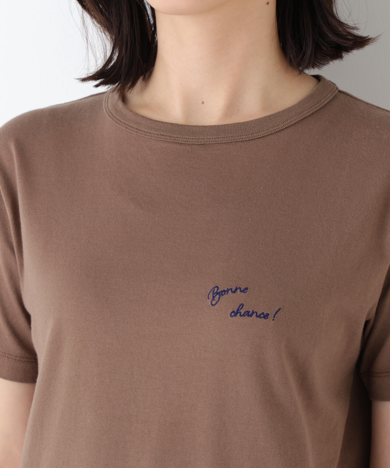 Bonne chance 刺繍ロゴTシャツ