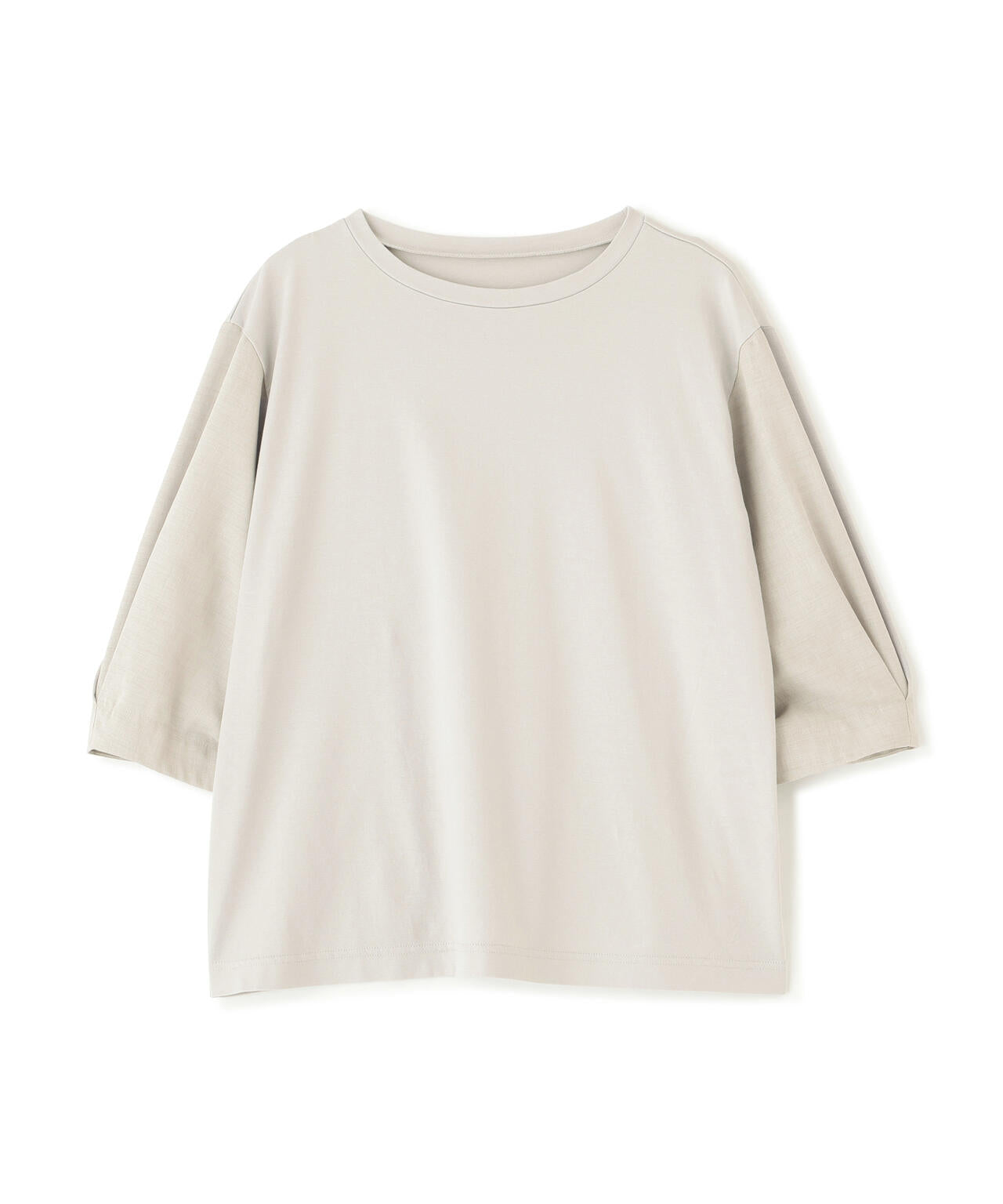 身長168cm B82 W59 H88 着用サイズ:M